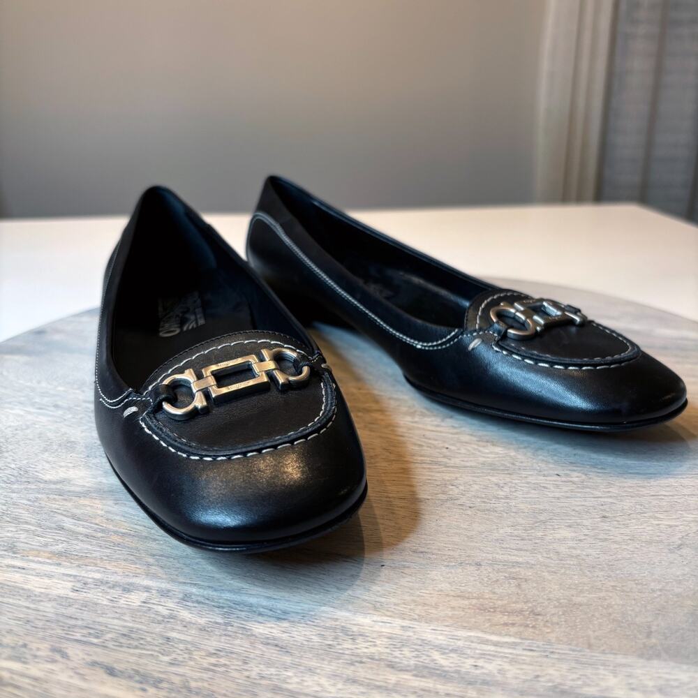 Salvatore Ferragamo Black Leather Gancini Loafers 7.5 B Italy Stitch Flats